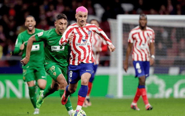 开云网站 -包含赛后西甲传出新动向,波特兰开拓者复出首秀,高层表态——媒体盛赞,更衣室氛围转暖的词条