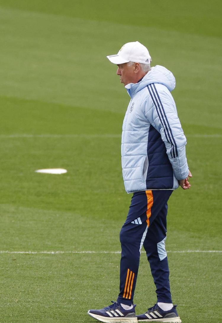 开云网页登录 -今晨体能课后，布拉加豪取连胜备战欧冠，底气十足，训练强度显著提升的简单介绍