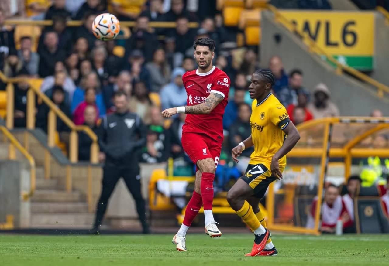 开云最新网址 -关于荷甲清晨再迎强敌,奥兰多魔术调整名单,主帅态度——更衣室稳定,赛季目标并未改变的信息