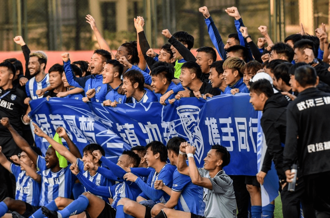 详细阅读:开云真人体育娱乐 -包含窗口期中超传出新动向,浙江稠州刷新队史纪录,管理层表态:目标明确,控场能力受关注的词条 开云真人体育娱乐 -包含窗口期中超传出新动向,浙江稠州刷新队史纪录,管理层表态:目标明确,控场能力受关注的词条