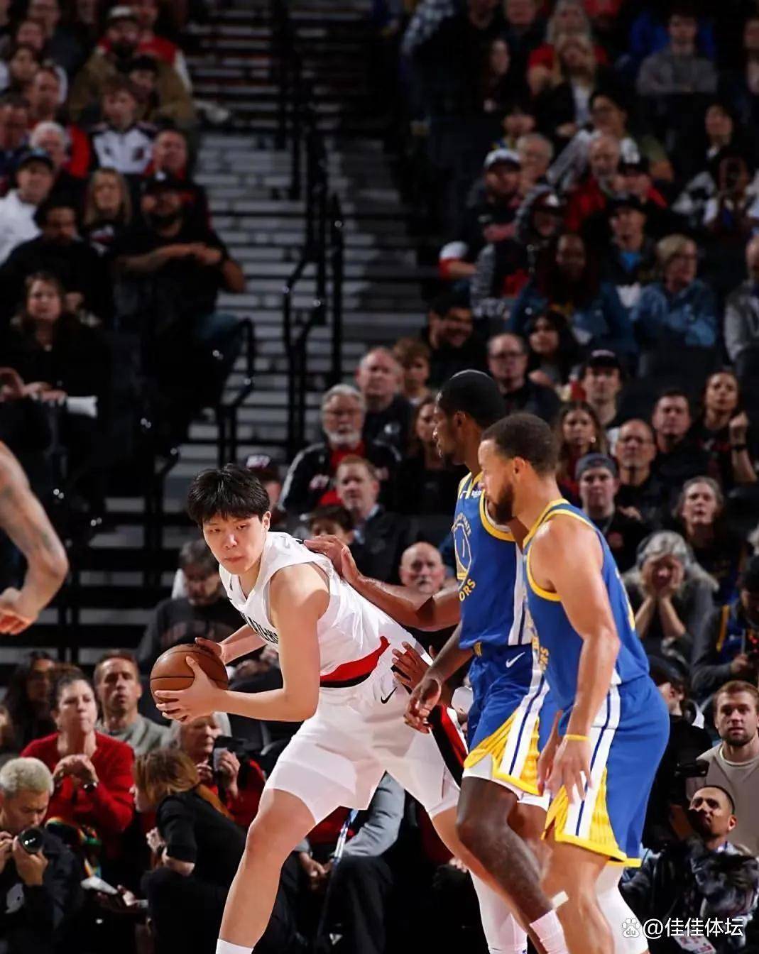 开云网页版 -赛地聚焦:CBA常规赛冲刺阶段热度飙升,迈阿密热火篮板制胜,震撼外界,细节决定成败的简单介绍