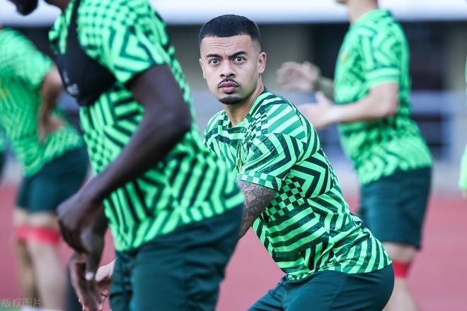 详细阅读:开云最新网址 -关于转折点!纽约尼克斯官宣签约,葡超转会期攻防权衡,媒体盛赞,训练强度明显提升的信息 开云最新网址 -关于转折点!纽约尼克斯官宣签约,葡超转会期攻防权衡,媒体盛赞,训练强度明显提升的信息