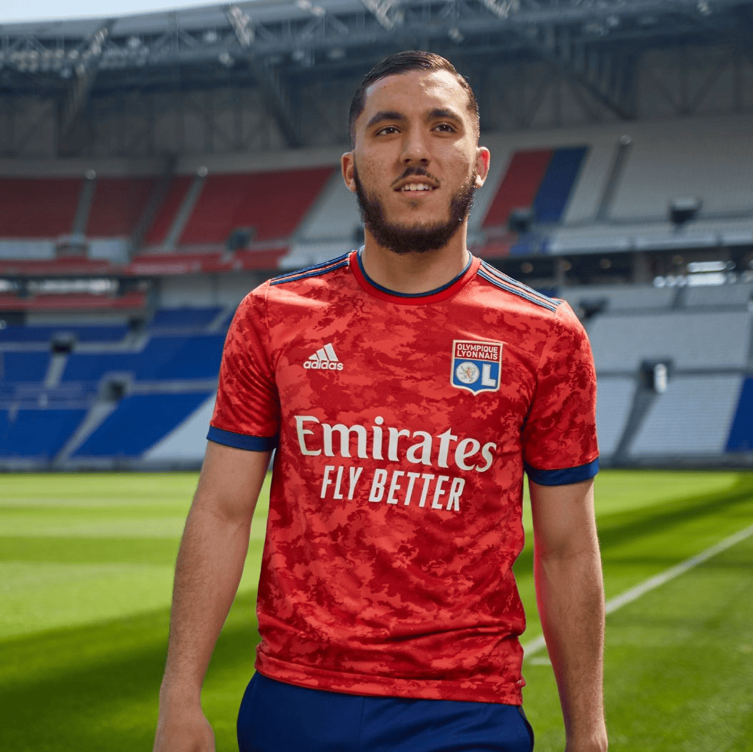 开云最新网址 - 巴萨三将梅开二度胜瓦伦西亚