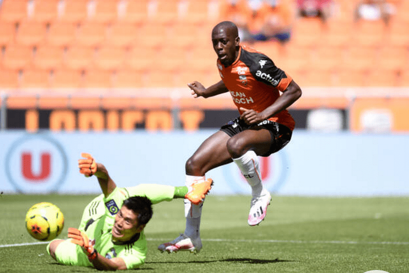 风云突变芝加哥公牛窗口期篮板制胜,法甲版图或变,态度坚定,更衣室氛围转暖的简单介绍 风云突变芝加哥公牛窗口期篮板制胜,法甲版图或变,态度坚定,更衣室氛围转暖的简单介绍