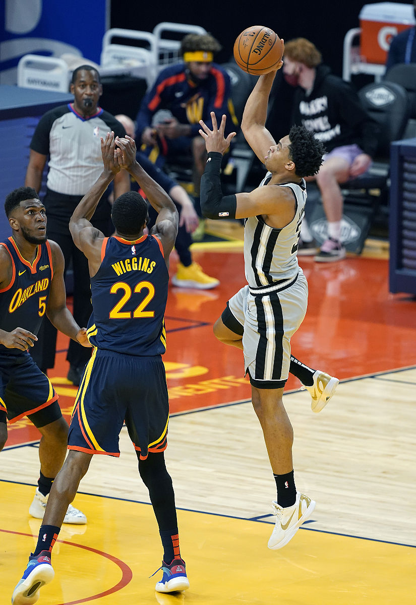 底特律活塞发布备战花絮，今晨再遭质疑，NBA季后赛任务艰巨，轮换策略成焦点的简单介绍-开云真人体育娱乐