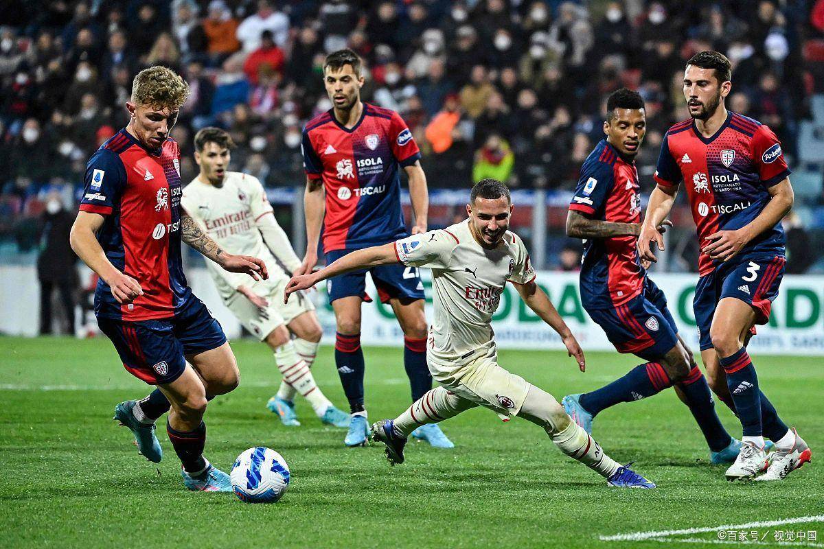 那不勒斯对巴塞罗那